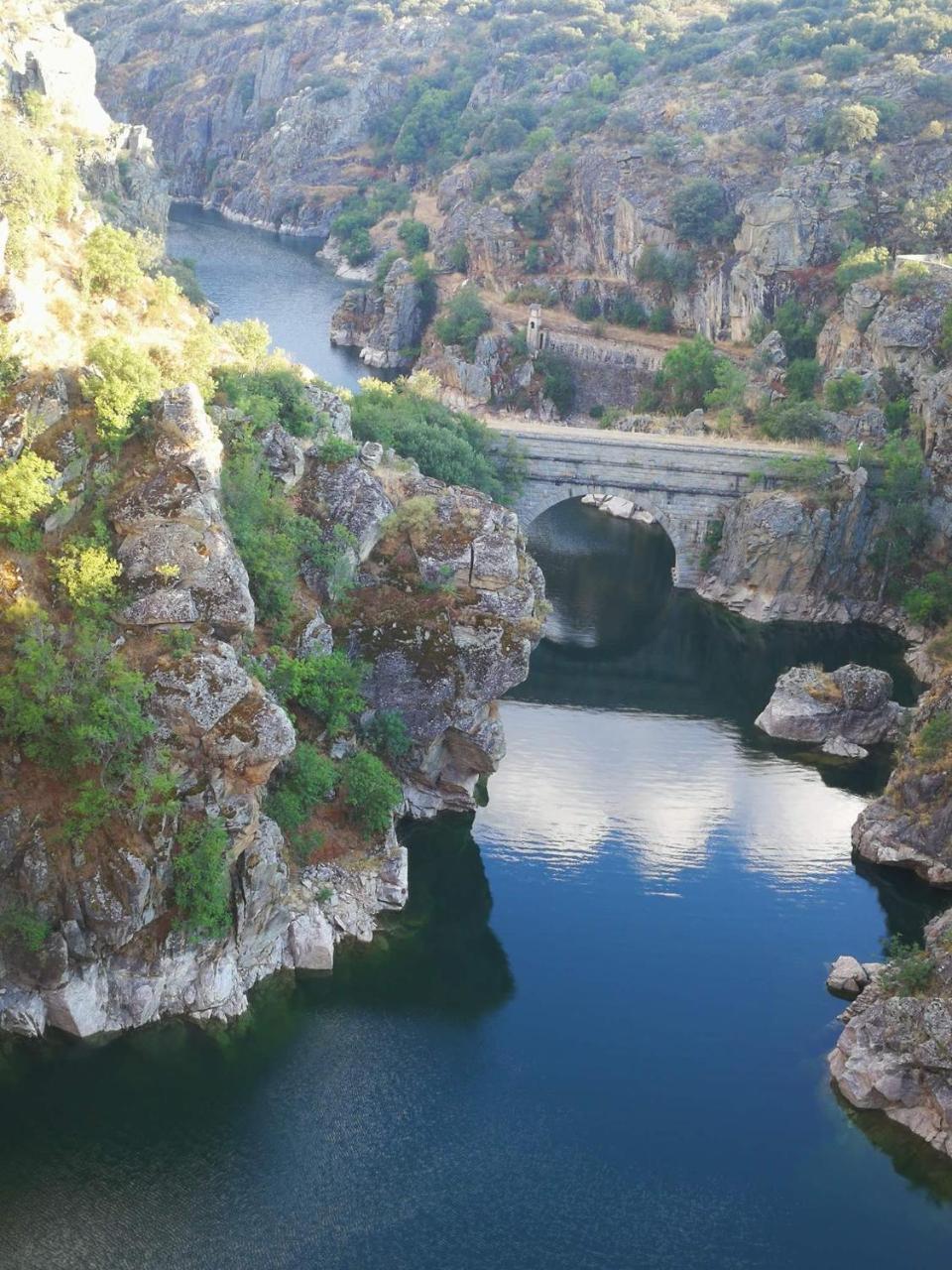 Los Camarotes Cervera de Buitrago Luaran gambar